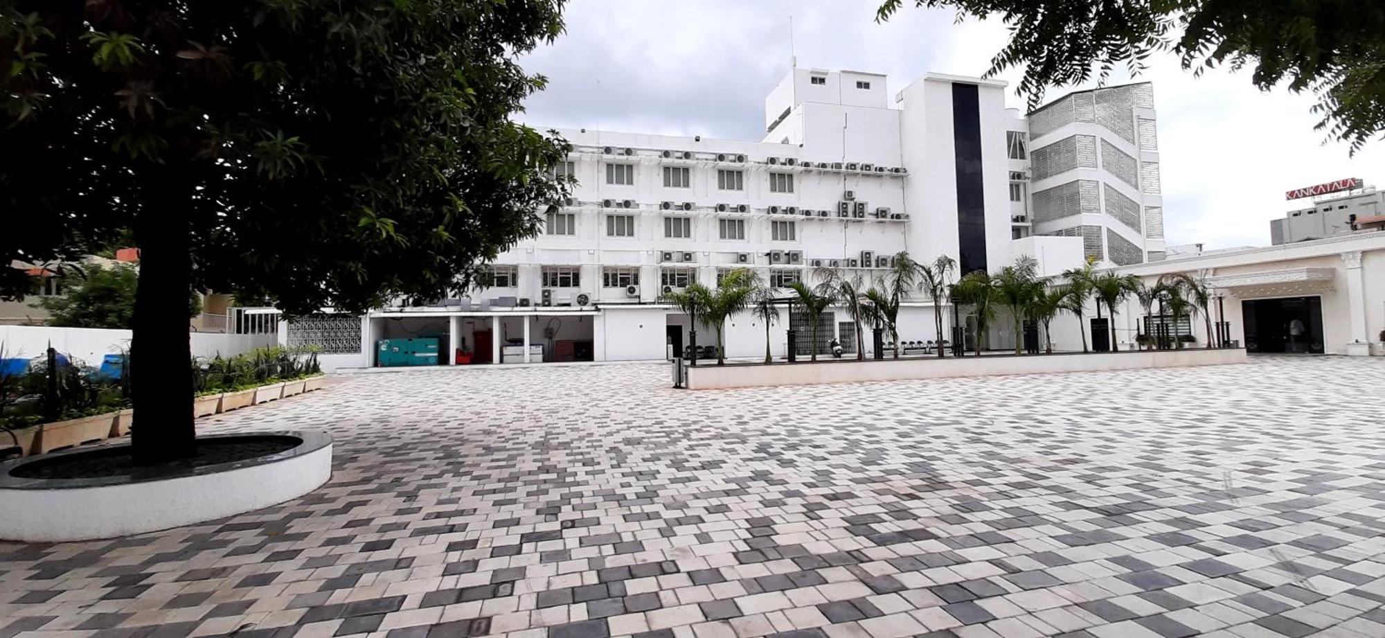 Hotel Annapurna De Royal Guntur Exterior photo